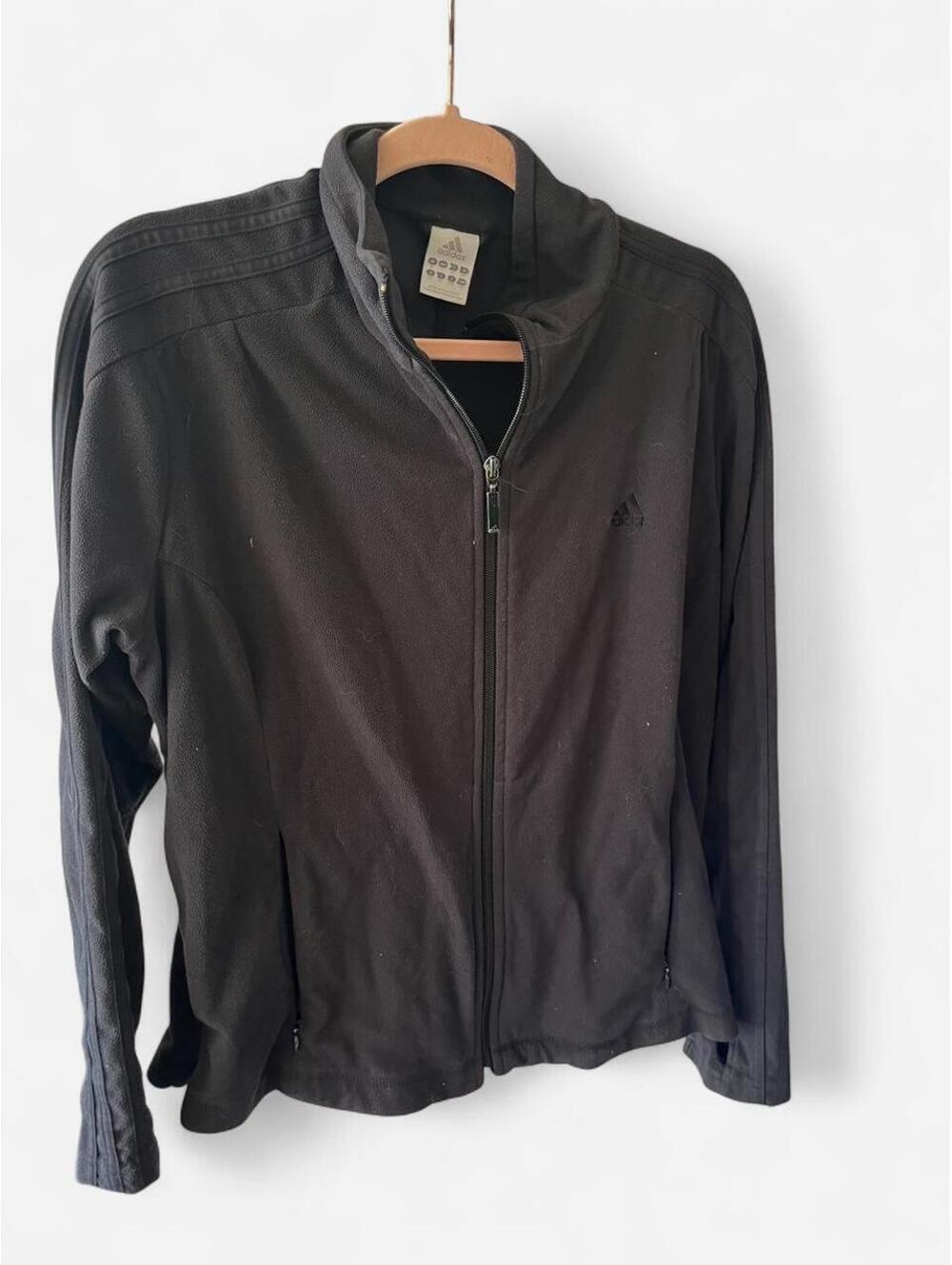 Adidas black fleece jacket Size L #athleisure #fleece